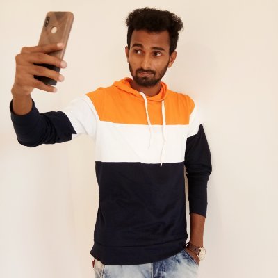 dearnooralam's profile picture. Anyone can walk along the stream but walking against the stream is not easy...

We r walking against the stream.🇮🇳