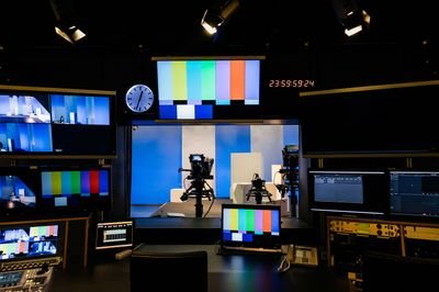 Stupid shit overhead in TV production