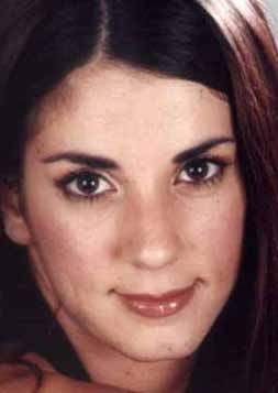 SOY ACTRIZ, CANTANTE Y BAILARINA. TRABAJO DANDO CLASES Y EN OBRAS DE TEATRO.