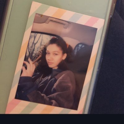 actakiss's profile picture. 