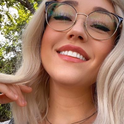 serahmarshall11's profile picture. Sexy lady from carli😛😛😛