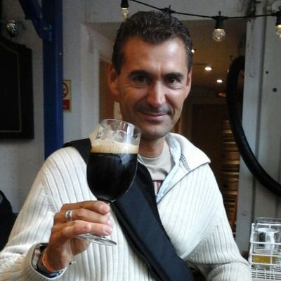 Beer geek since 1992. Beer writer since 2006. Foodie, talkative. My kingdom for a beer!