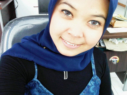 bouncycurls's profile picture. 