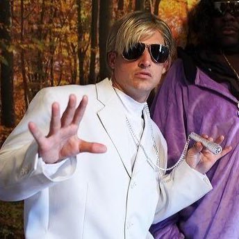 AvocOTTO7's profile picture. ⬡ the weirder the better ⬡