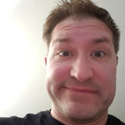 captainhunt's profile picture. I'm a sweet, honest caring guy. I'm also an artist and into having fun period.