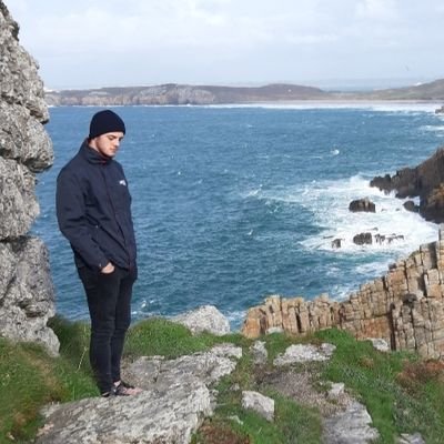 yaelgdc's profile picture. 