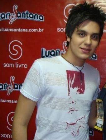video q nós do Fc LuanS my life fizemos  do niver do Divo *-* : http://t.co/0Ax8OEb6mD