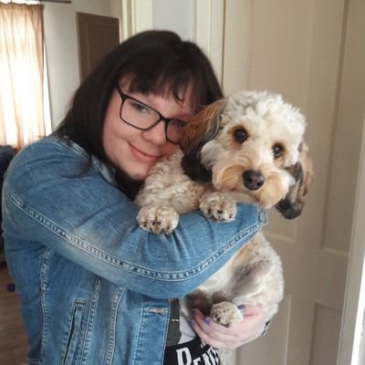 Zara19's profile picture. I spend most of my time listening to music or watching films. Book lover and napper. 🌱 
@zara19.bsky.social