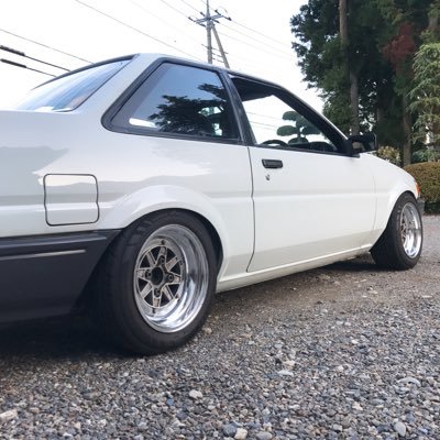 リポストばかりですがたまに呟きます。メディアを見ればどんな人かわかります。 ◎AE86/軽耐久トゥデイ(非Mトレック)/ミニ1000/RZ50/モンキー50/スーパーカブ50で遊んでます。寅さん、朝ドラ