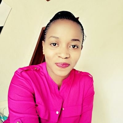 lenahchacha's profile picture. 