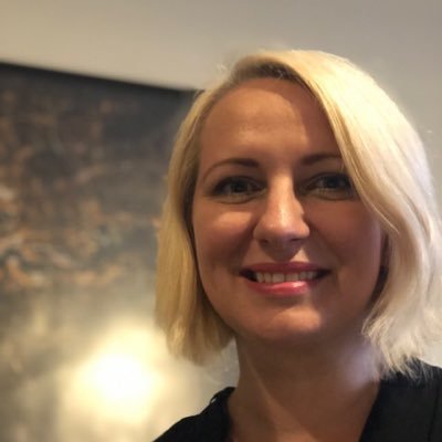 Expert Nanny specialising in toddlers; Educator working with families; BA in teaching; Childhood and Youth psychology student