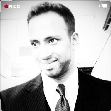 SukumarPoojari's profile picture. 🌏İ ČaŇ BecÂusĚ, İ ŤhİnĶ İ ÇaŇ🌎