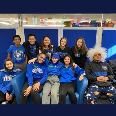 63to207's profile picture. Maine East students working with future Maine East students to promote positive use for social media!