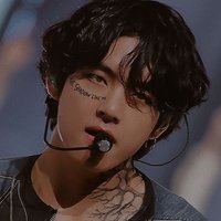 ๐ (@ratedtaehyungv) 's Twitter Profile