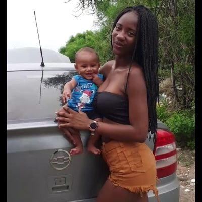 Dudah44827540's profile picture. 