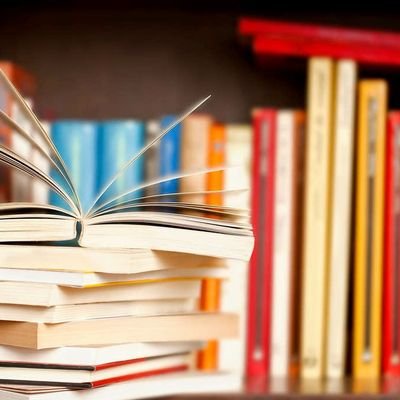 CrompondLibrary's profile picture. 