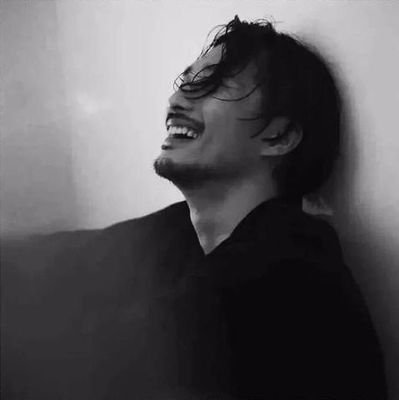 wwwYQ6695755900's profile picture. 哈韩BE子盖好少女心