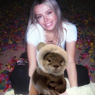 ziggggggggggyy's profile picture. died in fire with the loves of my life 29/02/20 😍