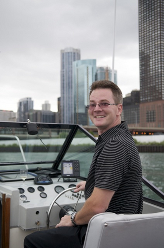 TBatesWGN's profile picture. Married with 2 kids.  Work at WGN TV.  Love to boat!