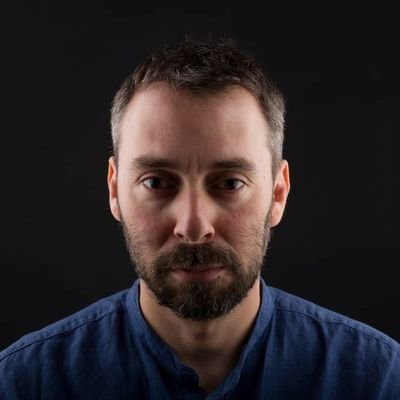 intoinside's profile picture. Ho sempre un computer tra le mani, il primo è stato un Commodore. Ho fatto qualche gioco vintage e ora sto scrivendo #c128lib, cercami su GitHub.