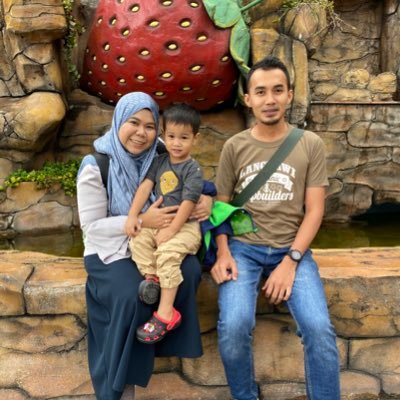 ina_ridzuan's profile picture. https://t.co/MmXOFCDBeF Mrs Sakinah