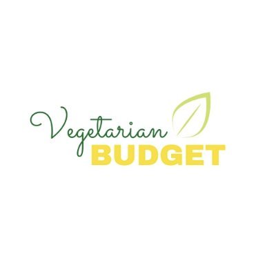 Blogger sharing tips on how to be a vegetarian on a budget.