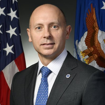 The official Twitter account for Shon Manasco, Acting Under Secretary of the @USAirForce. Following & retweet does not = endorsement.