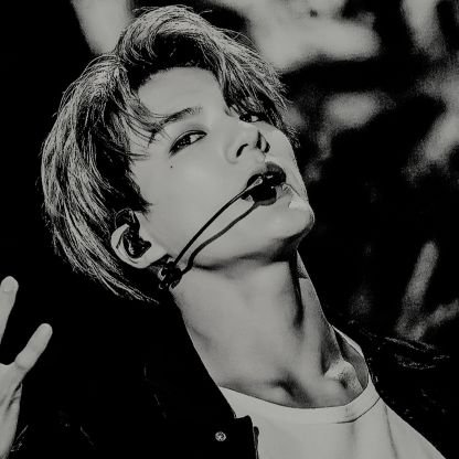 dreamiesun_'s profile picture. #𝙝𝙖𝙚𝙘𝙝𝙖𝙣: 𝘪𝘵'𝘴 𝘢𝘭𝘳𝘦𝘢𝘥𝘺 𝘵𝘰𝘰 𝘭𝘢𝘵𝘦 𝘵𝘰 𝘳𝘶𝘯 𝘢𝘸𝘢𝘺. 𝘺𝘰𝘶 𝘸𝘦𝘳𝘦 𝘵𝘩𝘦 𝘰𝘯𝘦 𝘸𝘩𝘰 𝘴𝘵𝘢𝘳𝘵𝘦𝘥 𝘵𝘩𝘪𝘴 𝘨𝘢𝘮𝘦.