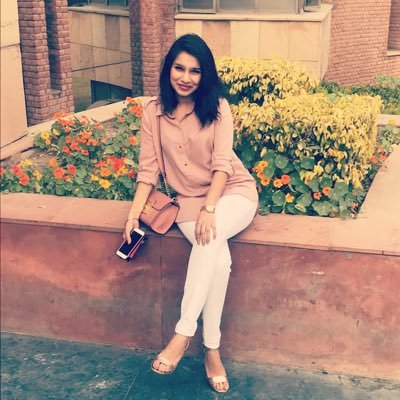 What’s happening tweeps | IIM Ahmedabad ‘22 | Avid Traveller, 22/195 borders crossed 🌎 | Obsessed with dogs | I drink too much of coffee!