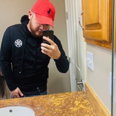 They say is 6 degrees in life, opportunity , preparation, they meet its nice!!! 👑 🇮🇹 🇲🇽#SoulWaves #dreamville 🎧
