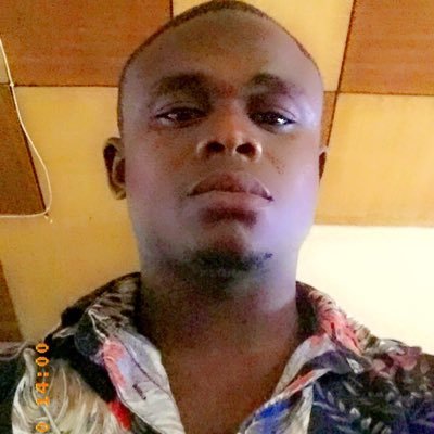 TakiudeenMawal's profile picture. Never give up on ur dreams 👍🏽