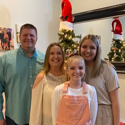 michelebess2's profile picture. 