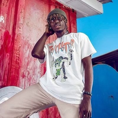 KMartin52816148's profile picture. 