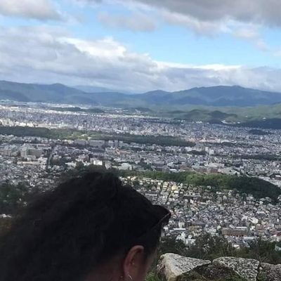 e_a_christopher's profile picture. not a fan of labels,  peace enthusiast. 
Views are mine✌