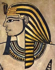 Seventh Pharaoh of the 18th Dynasty of the Ancient Egypt. Experience: solving uprising. I 'advise' Egyptian leaders to solve problems caused by themselves.
