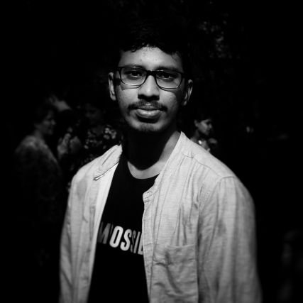 Software Engineer at Zoho corporation.
Love to experiment new technologies. Environmentalist.