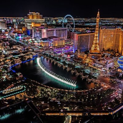 tryitenglish's profile picture. 20歳/現役大学生→プログラミングの勉強をする為、大学に進んだものの将来に繋がるものが見つからずに #時間 と #借金 だけが失われていく😭/ そんな中、2019年の3月に #稼げる ＃案件 を始める/ たったの2ヶ月で大学生では稼げない金額を手に入れて、今やずっと求めていた自由を手にする✨ その案件を無料公開中❗️