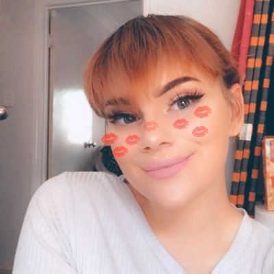BRISBANE MAKE UP ARTIST 🇦🇺 QUALIFIED ⚜️ Message me or DM me via Instagram please 📩 @rexiheartbeauty