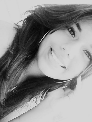 _maylopes's profile picture. É difícil me iludir, porque não costumo esperar muito de ninguém.