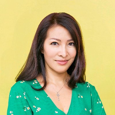 Author. 🇲🇾 in 🇮🇩 .  Adult contemporary WF author of LAST TANG STANDING  ('20) & LUCIE YI IS NOT A ROMANTIC ('22); YA debuts 2024. She/her.