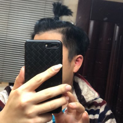 BBCBOX119's profile picture. 