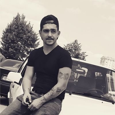 OCingani's profile picture. BEŞİKTAŞ
QUARESMA
FABRİCİO AGUSTO RAMİREZ
SERGEN YALÇIN
KAYSERİ