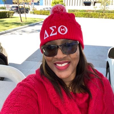 Miami native. Child of God! Hampton University grad. Proud member of Delta Sigma Theta Sorority, Inc. 🔺 Credit Union advocate.