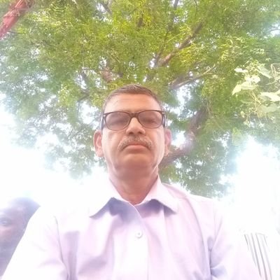 AlokRajawat16's profile picture. Etawah