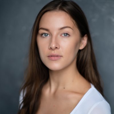 Northern Actor/singer in London. https://t.co/1U3THnxBi8 ☀️ Trainer at 1RebelUK