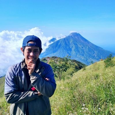 sedang berjuang