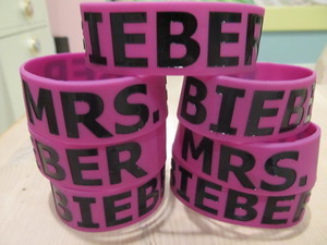 Mrs. Bieber [1 inch] bracelet available NOW! $1 from each order donated to Pencils Of Promises: http://t.co/3Kqprx1R4a