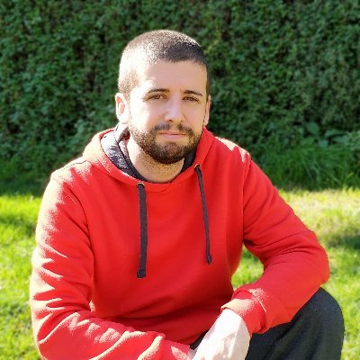 Escribo, luego existo. Bueno, escribo y lo saco en podcast (y en libro). Actualmente con