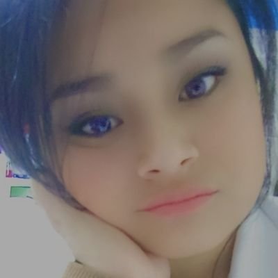 Regular girl but nothing like me in the market. 👻
Followback