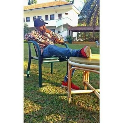 INCREDIBLE MAN,
Tommorow rich,
Fan of simba sports club,
(A winner never quit, A quiters never win)
(JITU BAYA)